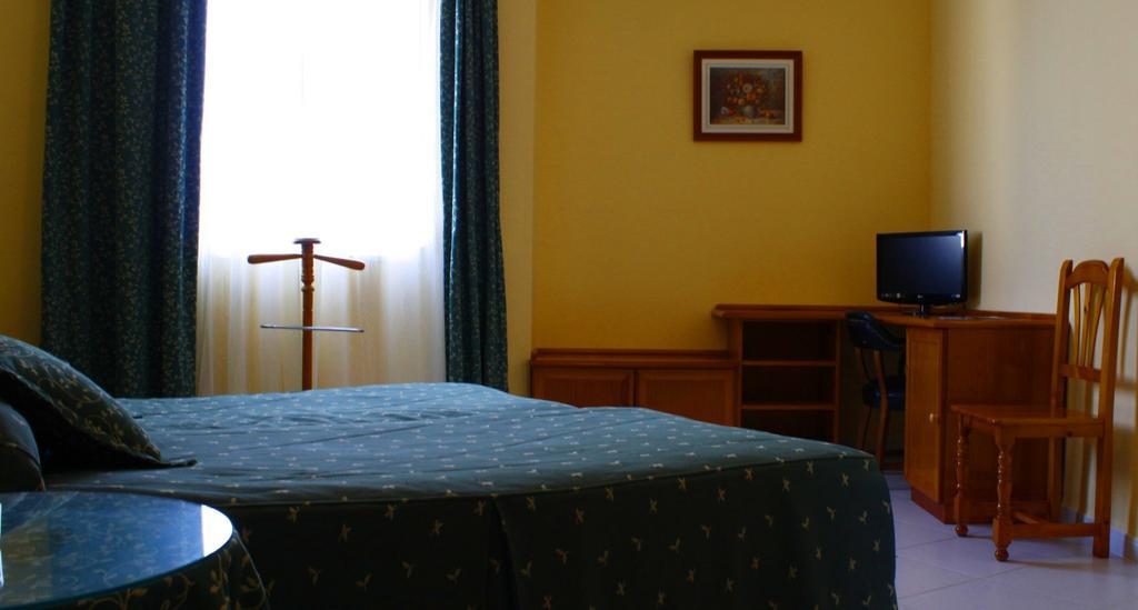Hotel Villa Ducal Osuna Oda fotoğraf