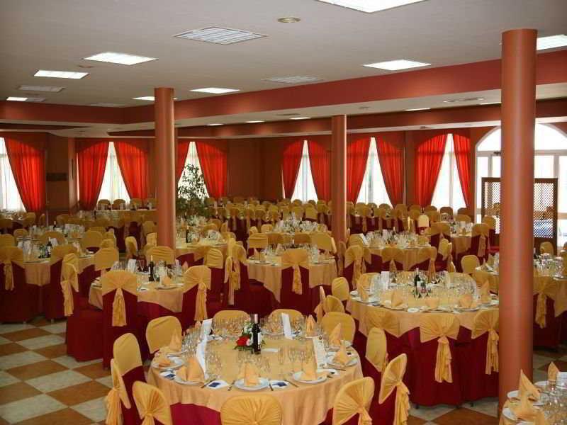 Hotel Villa Ducal Osuna Dış mekan fotoğraf