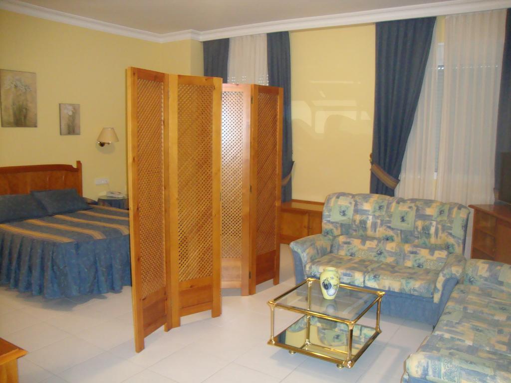 Hotel Villa Ducal Osuna Dış mekan fotoğraf
